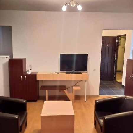 Central Best Cozy In Apartment Bucharest Exterior photo