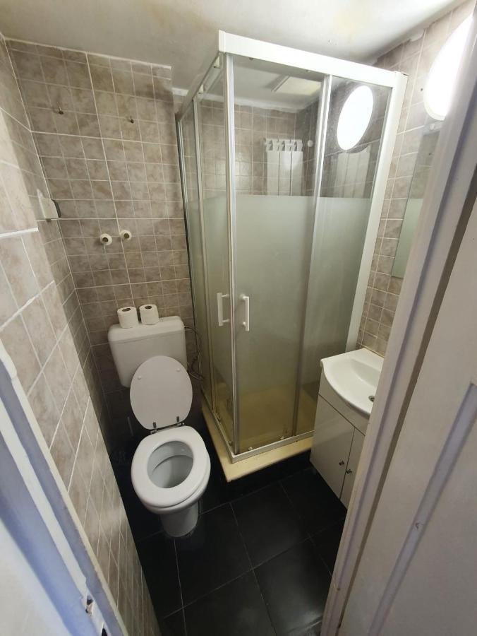 Central Best Cozy In Apartment Bucharest Exterior photo